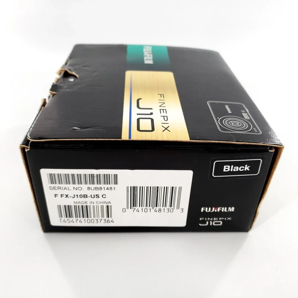 Fujifilm FinePix J Series J10 8.2MP Digital Camera Black Complete In Box Tested